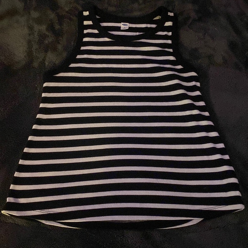 Striped black and white tank top